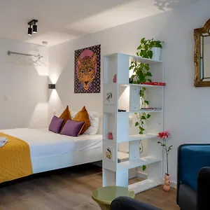 Apartment Miniloft Pelgrim, Antwerp